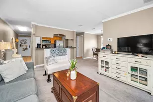 10195 Sailwinds Blvd N, Largo, FL 33773 - Photo 17