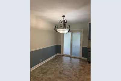 8009 Paulson Lane, Tampa, FL 33617 - Photo 7