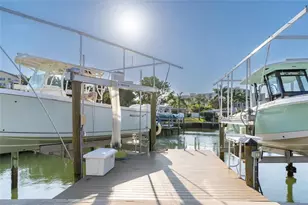 320 Harbor Passage, Clearwater Beach, FL 33767 - Photo 45