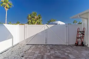 320 Harbor Passage, Clearwater Beach, FL 33767 - Photo 41