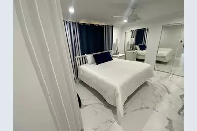 320 Harbor Passage, Clearwater Beach, FL 33767 - Photo 23