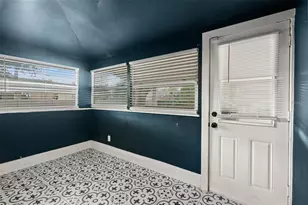 102 W North St, Tampa, FL 33604 - Photo 19