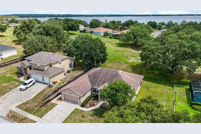 9651 Spring Lake Drive, Clermont, FL 34711 - Photo 7