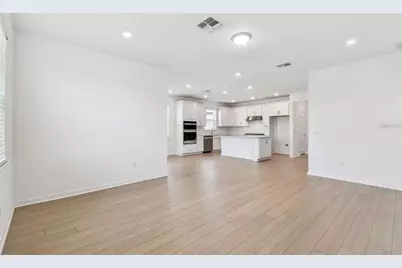 6741 Michael Favor Way, Wesley Chapel, FL 33545 - Photo 9