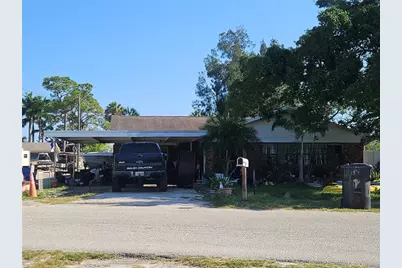 609 1st Avenue NW, Ruskin, FL 33570 - Photo 1