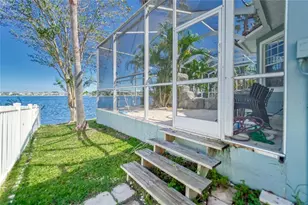 5225 Brighton Shore Dr, Apollo Beach, FL 33572 - Photo 7
