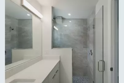 310 Hibiscus Street #B, Tarpon Springs, FL 34689 - Photo 11