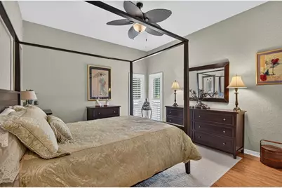 8944 Magnolia Chase Circle, Tampa, FL 33647 - Photo 47