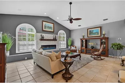 8944 Magnolia Chase Circle, Tampa, FL 33647 - Photo 23