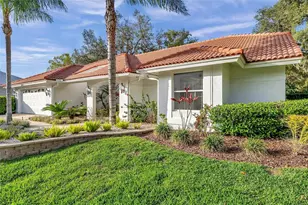 5473 Blue Heron Ln, Wesley Chapel, FL 33543 - Photo 3