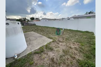 2607 Universal Drive, Ruskin, FL 33570 - Photo 25