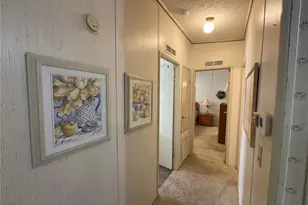 2607 Universal Dr, Ruskin, FL 33570 - Photo 11