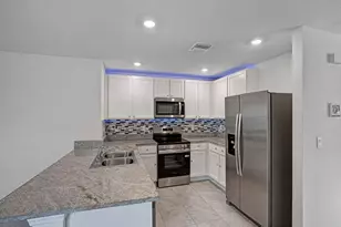 5586 Logan Cave Ave, Wimauma, FL 33598 - Photo 11