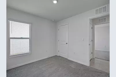 5586 Logan Cave Avenue, Wimauma, FL 33598 - Photo 31