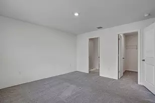 5586 Logan Cave Ave, Wimauma, FL 33598 - Photo 21