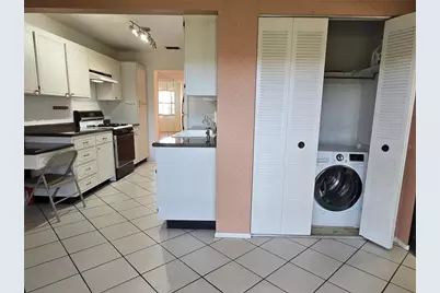 5980 Terrace Park Drive N #203, Saint Petersburg, FL 33709 - Photo 29