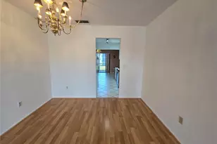 5980 Terrace Park Dr N, Saint Petersburg, FL 33709 - Photo 17