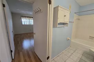 5980 Terrace Park Dr N, Saint Petersburg, FL 33709 - Photo 37