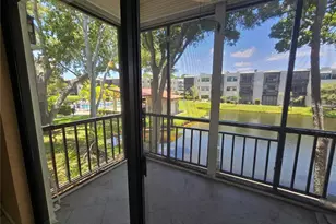 5980 Terrace Park Dr N, Saint Petersburg, FL 33709 - Photo 35