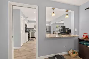 2159 Greenbriar Blvd, Clearwater, FL 33763 - Photo 9