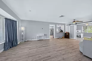 2159 Greenbriar Blvd, Clearwater, FL 33763 - Photo 7