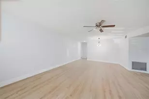 2401 Ecuadorian Way, Clearwater, FL 33763 - Photo 3