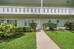 2401 Ecuadorian Way, Clearwater, FL 33763 - Photo 1