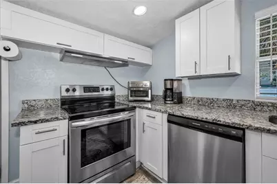 504 70th Avenue, Saint Pete Beach, FL 33706 - Photo 5