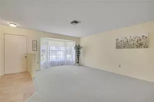 7103 Crown Oaks Dr, Spring Hill, FL 34606 - Photo 3