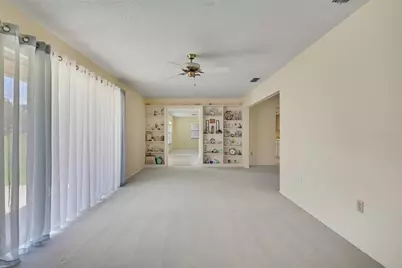 7103 Crown Oaks Drive, Spring Hill, FL 34606 - Photo 11