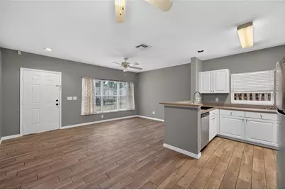15032 Deer Meadow Drive, Lutz, FL 33559 - Photo 13