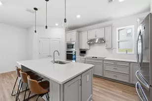 12071 Orchid Ash St, Riverview, FL 33579 - Photo 3