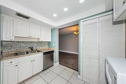 2971 Estancia Boulevard #426, Clearwater, FL 33761 - Photo 15