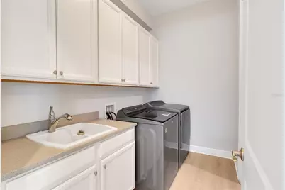 7920 Chilton Drive, Orlando, FL 32836 - Photo 17
