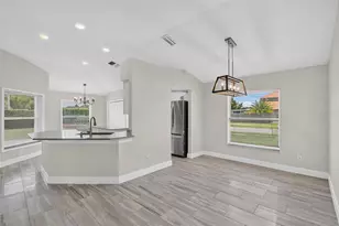 1434 Hatcher Loop Dr, Brandon, FL 33511 - Photo 13