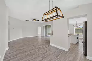 1434 Hatcher Loop Dr, Brandon, FL 33511 - Photo 11