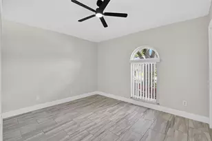 1434 Hatcher Loop Dr, Brandon, FL 33511 - Photo 31