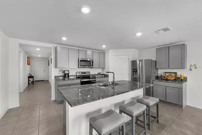 5166 Plumeria Drive, Wimauma, FL 33598 - Photo 7