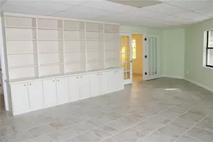 5828 Oakhurst Dr, Seminole, FL 33772 - Photo 3