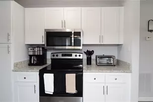 11901 4th Street N, Saint Petersburg, FL 33716 - Photo 13