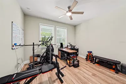 701 E Hollywood Street, Tampa, FL 33604 - Photo 15