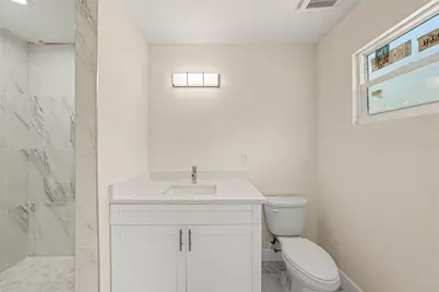 701 E Hollywood Street, Tampa, FL 33604 - Photo 25