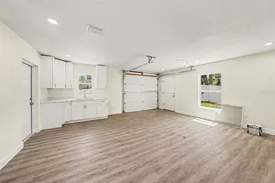 701 E Hollywood Street, Tampa, FL 33604 - Photo 27