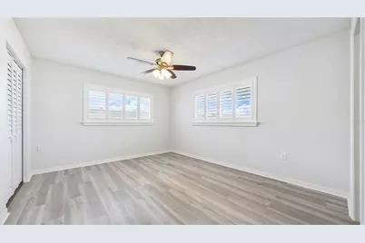 615 Allegheny Drive, Sun City Center, FL 33573 - Photo 9
