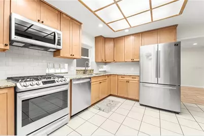 725 61st Street N, Saint Petersburg, FL 33710 - Photo 9