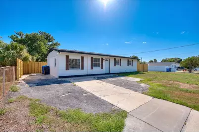8204 Allamanda Avenue, Tampa, FL 33619 - Photo 23