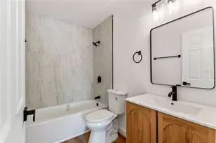 8204 Allamanda Ave, Tampa, FL 33619 - Photo 19