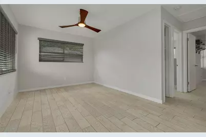 710 50th Avenue N, Saint Petersburg, FL 33703 - Photo 7
