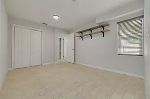 710 50th Ave N, Saint Petersburg, FL 33703 - Photo 13