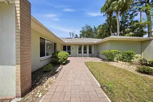 4301 Marine Pkwy, New Port Richey, FL 34652 - Photo 41